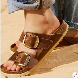 BIRKENSTOCK 🍂🍁Arizona big buckle Cognac by free people EU 39 US 8 - 8.5 NARROW